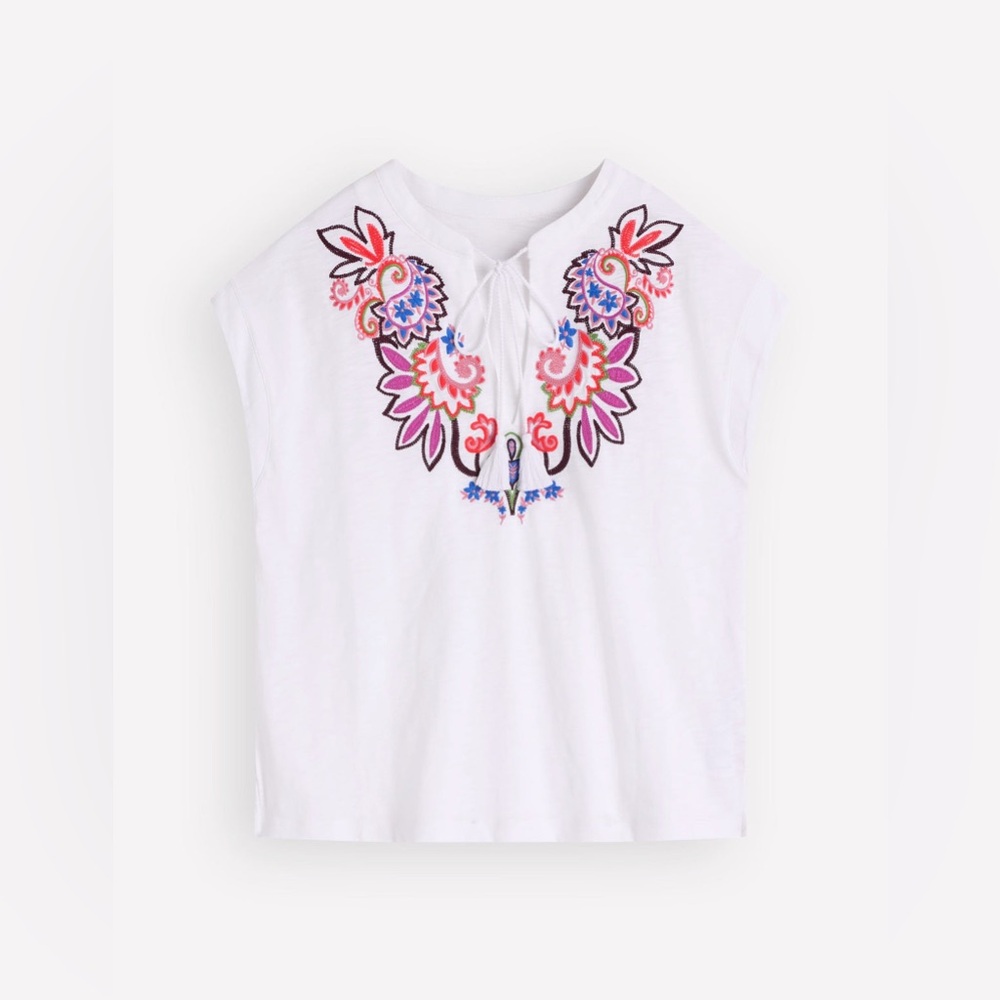 NWT Boden Nina Embroidered Notch T-shirt in White Multi Embroidery - Picture 6 of 10